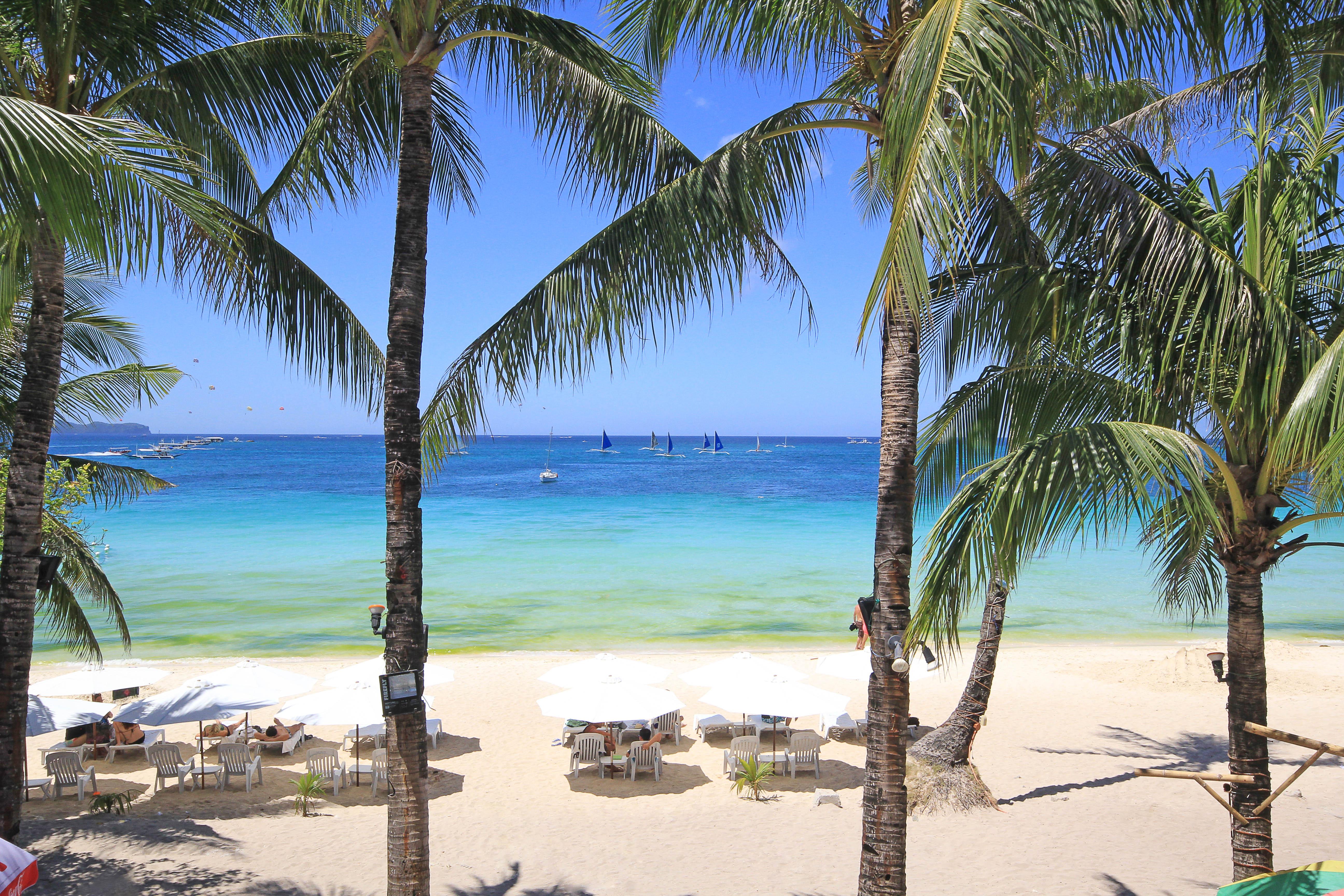 Bamboo Beach Resort & Restaurant Manoc-Manoc Экстерьер фото