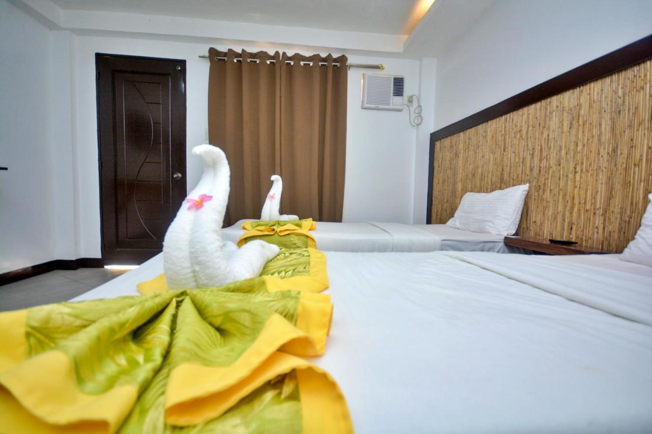 Bamboo Beach Resort & Restaurant Manoc-Manoc Экстерьер фото