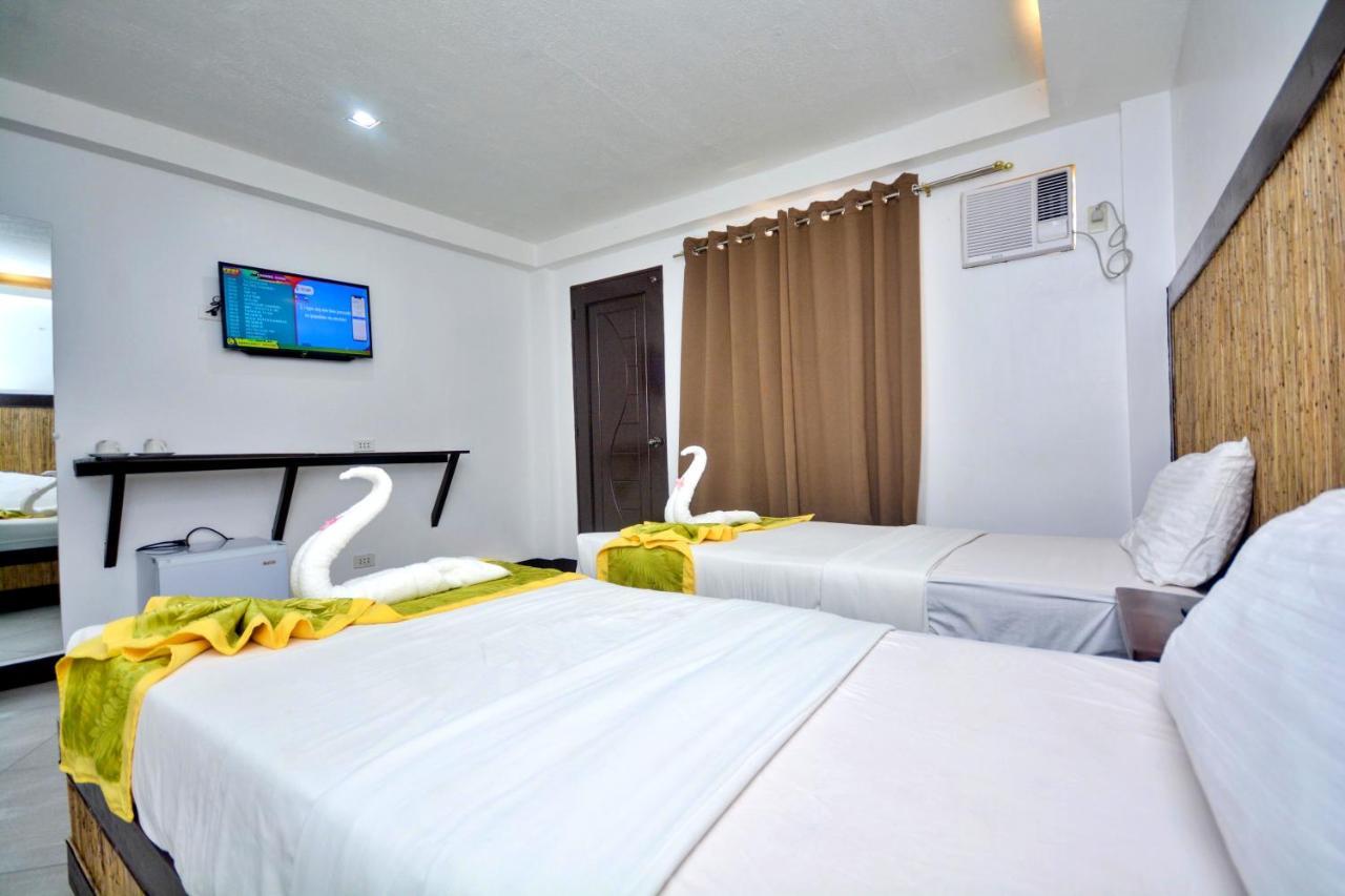 Bamboo Beach Resort & Restaurant Manoc-Manoc Экстерьер фото