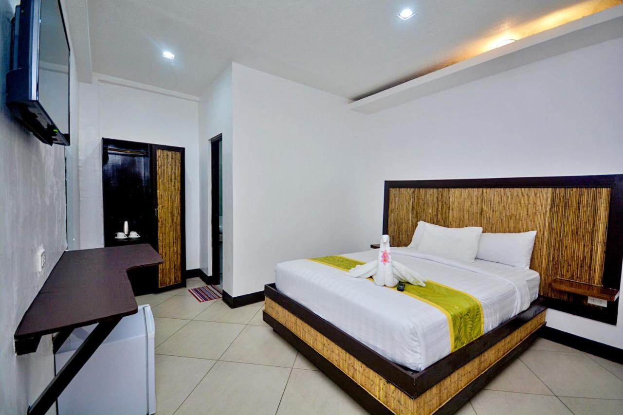 Bamboo Beach Resort & Restaurant Manoc-Manoc Экстерьер фото