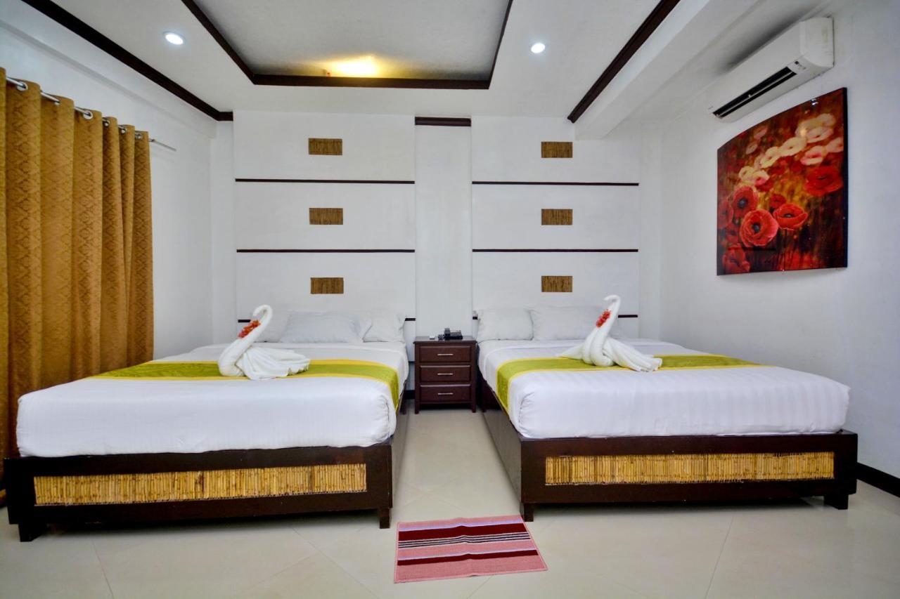 Bamboo Beach Resort & Restaurant Manoc-Manoc Экстерьер фото
