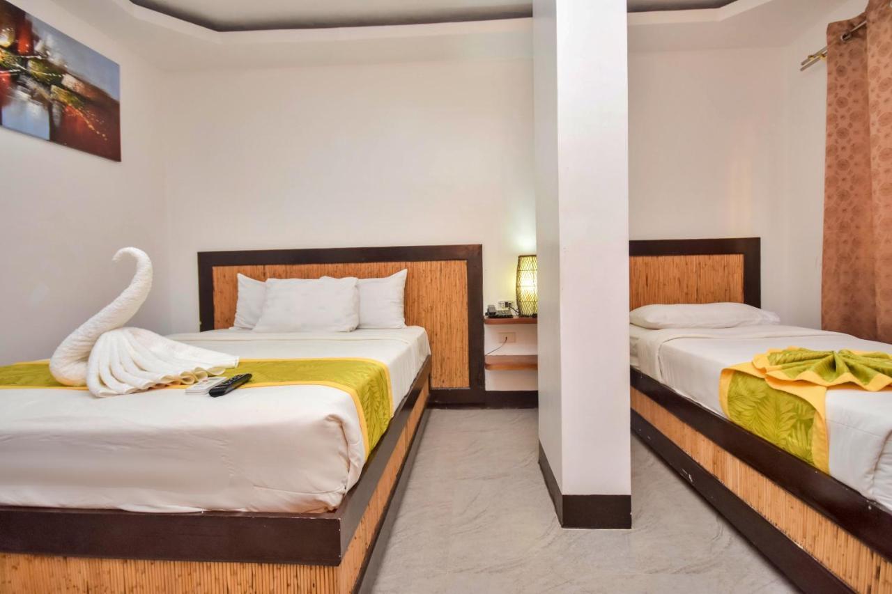 Bamboo Beach Resort & Restaurant Manoc-Manoc Экстерьер фото
