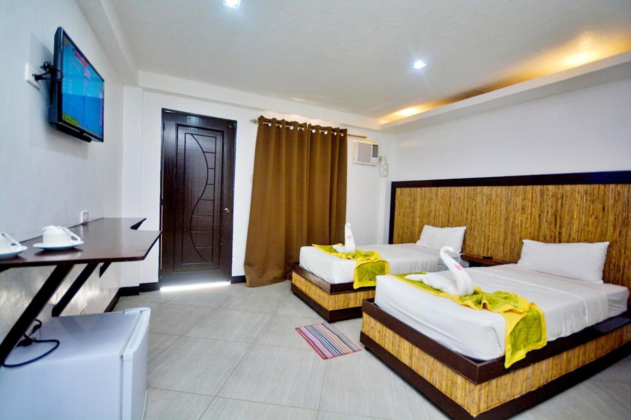 Bamboo Beach Resort & Restaurant Manoc-Manoc Экстерьер фото