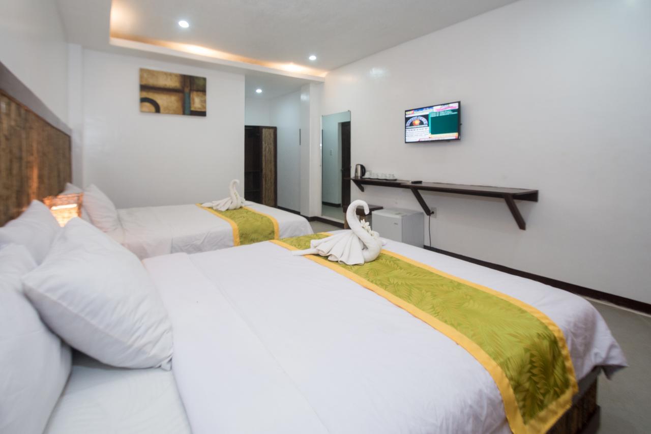 Bamboo Beach Resort & Restaurant Manoc-Manoc Экстерьер фото