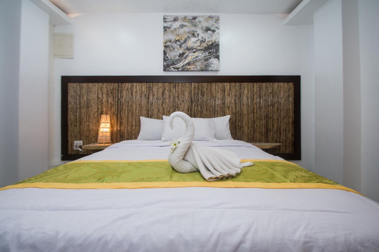 Bamboo Beach Resort & Restaurant Manoc-Manoc Экстерьер фото