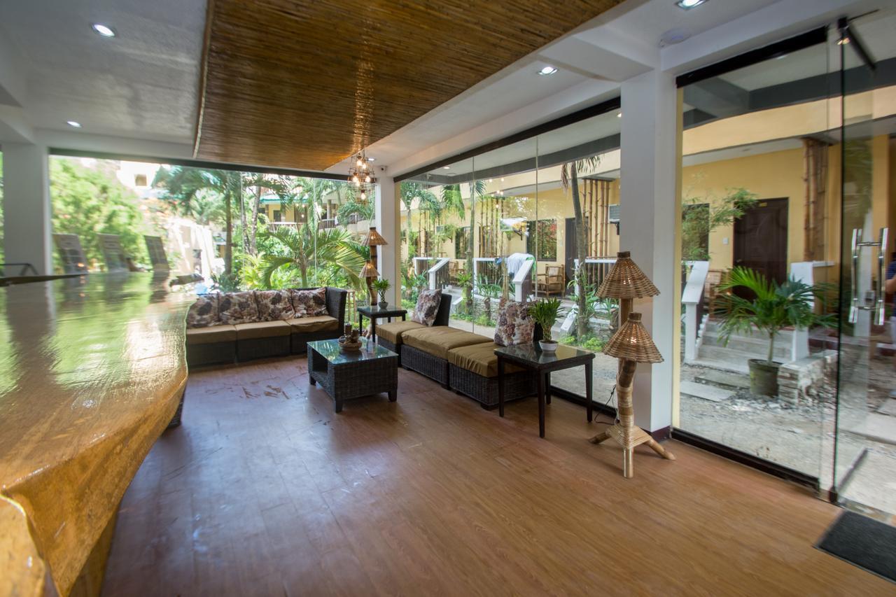 Bamboo Beach Resort & Restaurant Manoc-Manoc Экстерьер фото